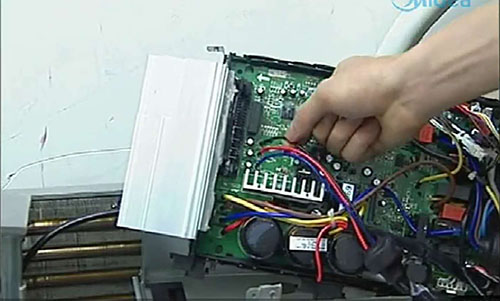 洛阳美的空调电话是多少